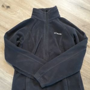 Columbia women’s zip up fleece jacket black size small bin12